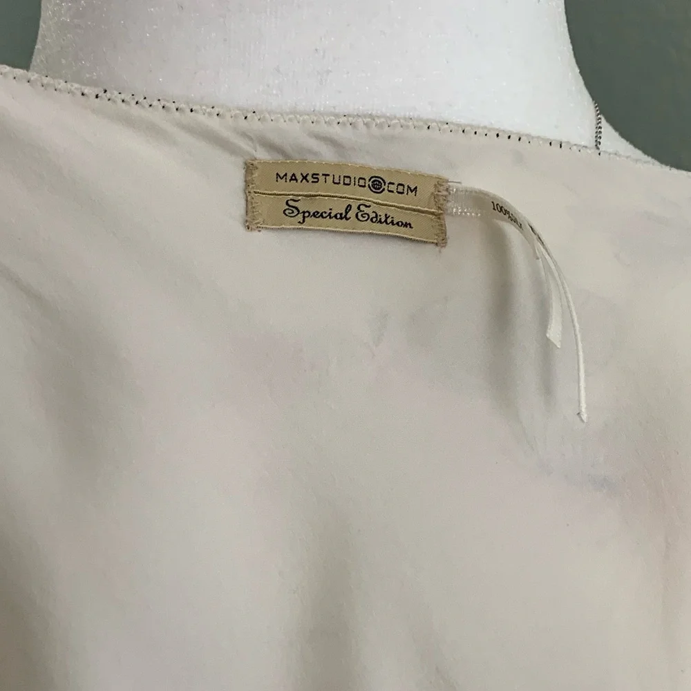 Vintage Max Studio Elegant Floral Top Embellished Straps Silk Sequins Size M - Picture 9 of 9